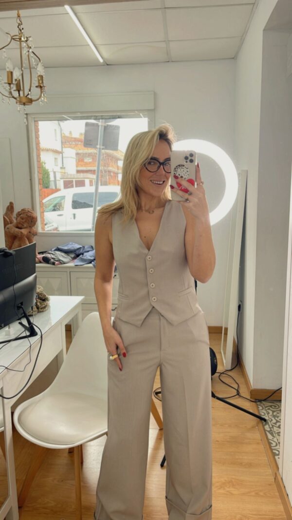 Conjunto Urban Elegance - Imagen 4