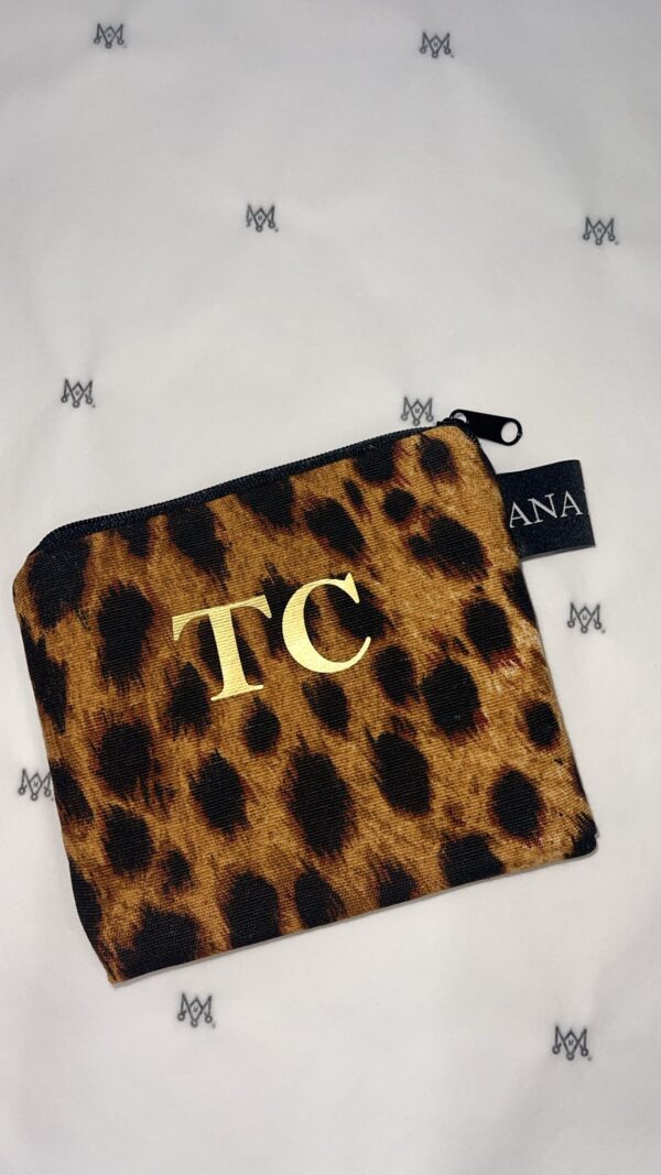 MONEDERO glam