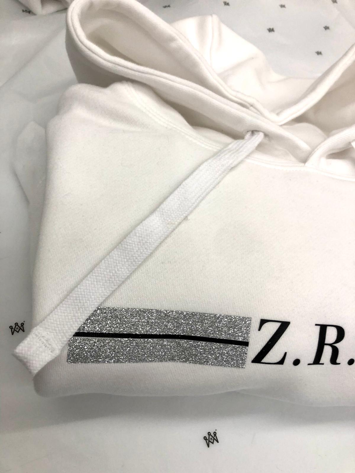 Sudadera con capucha blanca | iniciales personalizadas