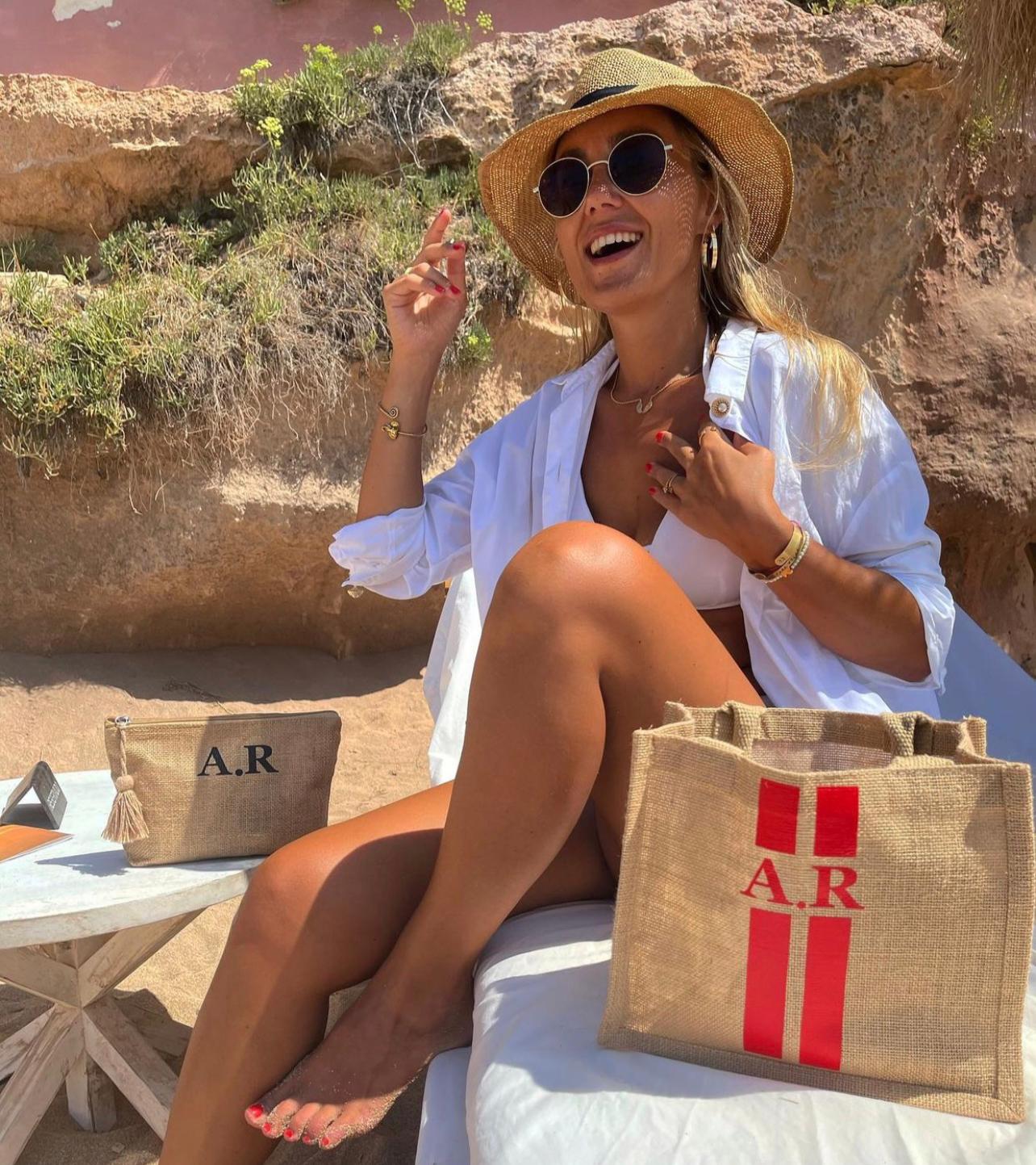 Tote mini Ibiza + neceser |  iniciales