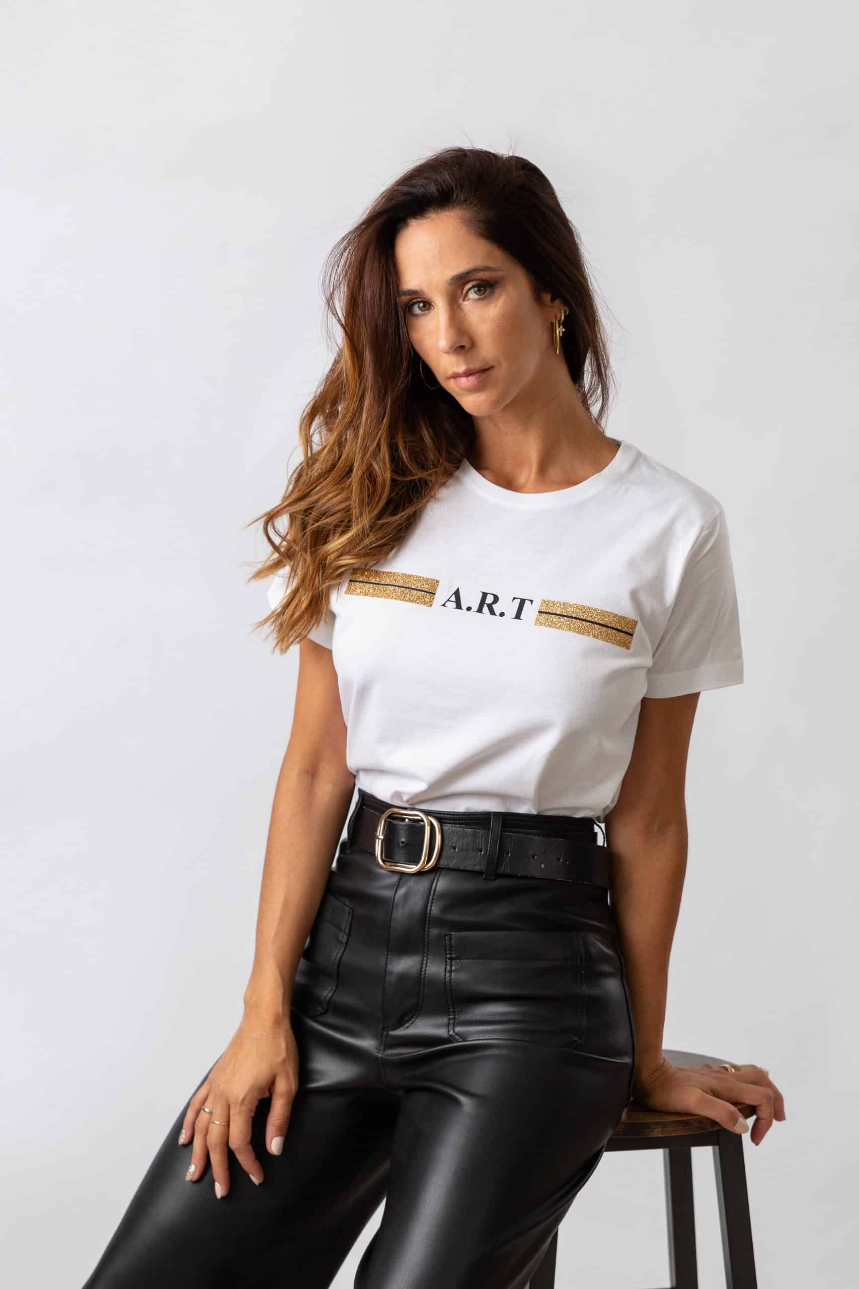Camiseta mujer entallada | iniciales personalizadas glitter