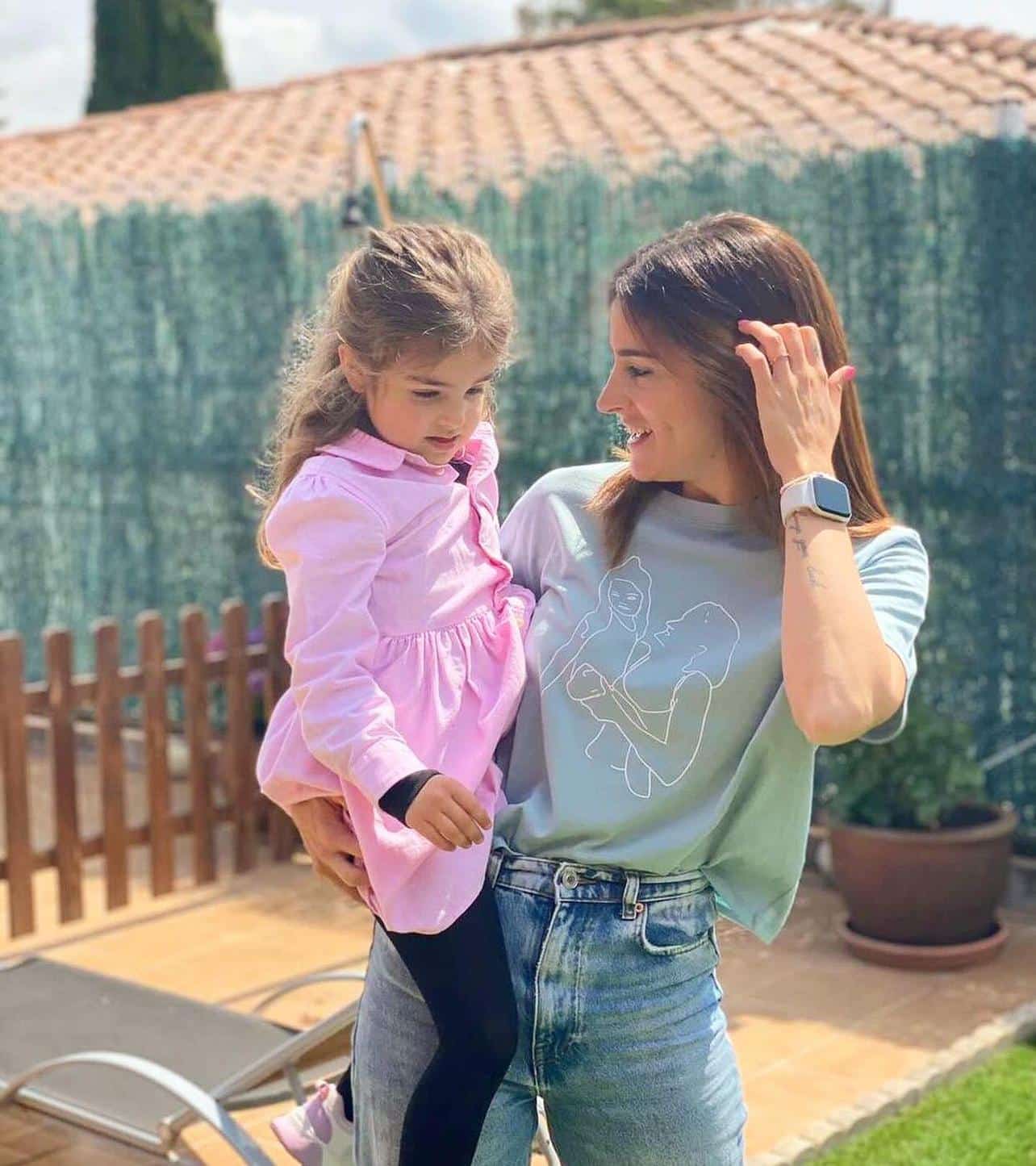 Camiseta mujer oversize silueta | “Día de la madre “